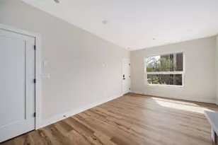 3992 S Lake Park Ave, Chicago, IL 60653 - Photo 9
