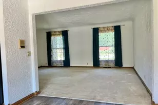 107 Hilltop St, Colona, IL 61241 - Photo 7