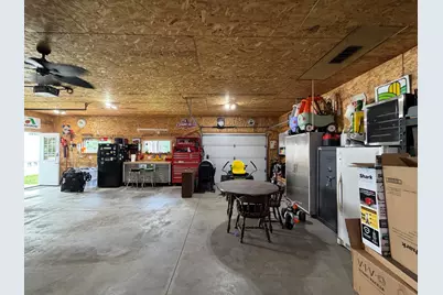 607 N Plum Street, Farmer City, IL 61842 - Photo 19