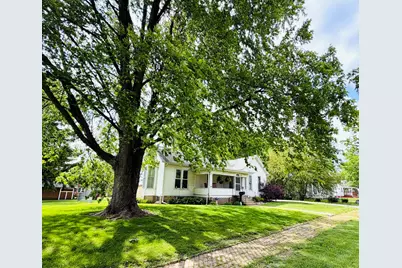 607 N Plum Street, Farmer City, IL 61842 - Photo 1