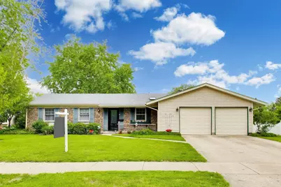 605 N Rohlwing Road, Palatine, IL 60074 - Photo 1