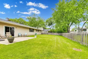 605 N Rohlwing Rd, Palatine, IL 60074 - Photo 21