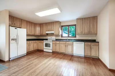 511 W Palatine Road, Palatine, IL 60067 - Photo 11