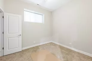 3029 W Washington Blvd, Chicago, IL 60612 - Photo 9
