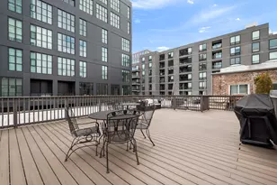 110 N Peoria St, Chicago, IL 60607 - Photo 13