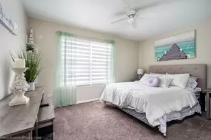 1907 E Grand Ave, Lindenhurst, IL 60046 - Photo 9