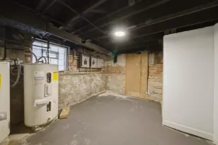 8535 S Morgan St, Chicago, IL 60620 - Photo 15