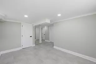 13116 S Ave O Ave, Chicago, IL 60633 - Photo 17