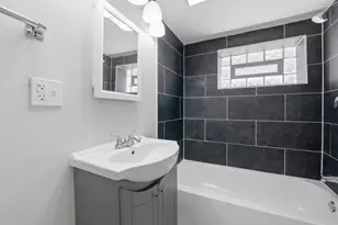 13116 S Ave O Ave, Chicago, IL 60633 - Photo 19