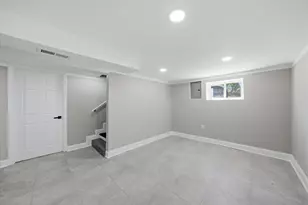 13116 S Ave O Ave, Chicago, IL 60633 - Photo 13
