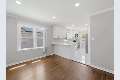 13116 S Avenue O Avenue, Chicago, IL 60633 - Photo 5