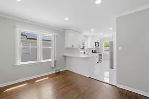 13116 S Ave O Ave, Chicago, IL 60633 - Photo 5