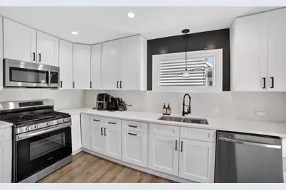 [Address not provided], Melrose Park, IL 60160 - Photo 13