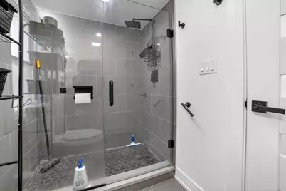 [Address not provided], Melrose Park, IL 60160 - Photo 19
