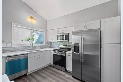 621 Cutter Lane, Elk Grove Village, IL 60007 - Photo 11