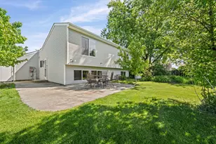 621 Cutter Ln, Elk Grove Village, IL 60007 - Photo 29