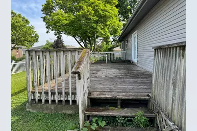 155 N Mill Road, Wood Dale, IL 60191 - Photo 15