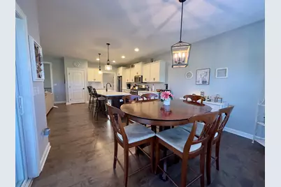 801 Ann Marie Drive, Utica, IL 61373 - Photo 11