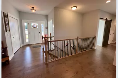 801 Ann Marie Drive, Utica, IL 61373 - Photo 5
