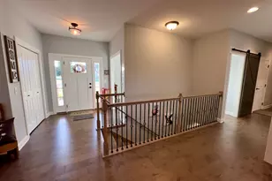 801 Ann Marie Dr, Utica, IL 61373 - Photo 5