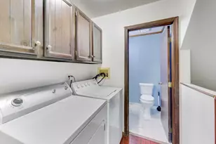 1276 Chatham Ln, Roselle, IL 60172 - Photo 11