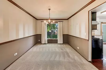 1276 Chatham Lane, Roselle, IL 60172 - Photo 5