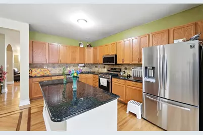 1270 Georgetown Way, Vernon Hills, IL 60061 - Photo 7