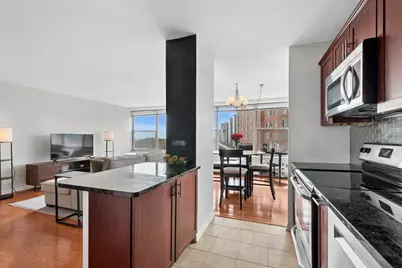 3900 N Lake Shore Drive #9B, Chicago, IL 60613 - Photo 5