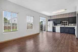 1313 Burns Ln, Minooka, IL 60447 - Photo 9