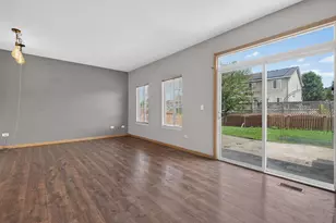 1313 Burns Ln, Minooka, IL 60447 - Photo 7
