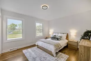 445 E Fullerton Ave, Addison, IL 60101 - Photo 13