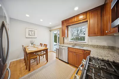 814 S Evergreen Avenue, Arlington Heights, IL 60005 - Photo 3