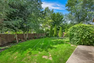 2862 Stockberry Ln, West Chicago, IL 60185 - Photo 17