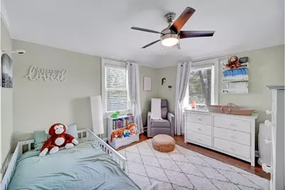 6 Iroquois Drive, Clarendon Hills, IL 60514 - Photo 13