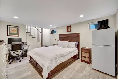 6 Iroquois Drive, Clarendon Hills, IL 60514 - Photo 15