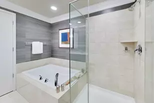 600 N Lake Shore Dr N, Chicago, IL 60611 - Photo 15