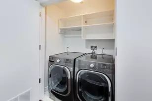 600 N Lake Shore Dr N, Chicago, IL 60611 - Photo 21
