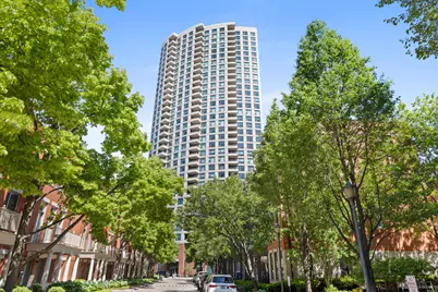 501 N Clinton Street #607, Chicago, IL 60654 - Photo 1
