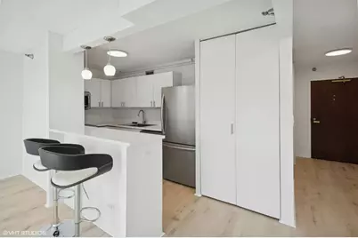 440 N Wabash Avenue #3611, Chicago, IL 60611 - Photo 3