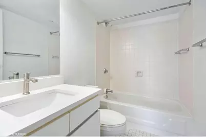 440 N Wabash Avenue #3611, Chicago, IL 60611 - Photo 17