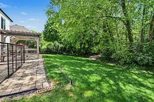 517 Meadowwood Ln, Oswego, IL 60543 - Photo 43
