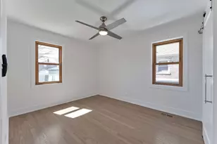 2825 W 84th Pl, Chicago, IL 60652 - Photo 5