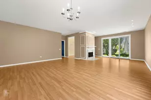 13462 Dearborn Trail, Huntley, IL 60142 - Photo 5