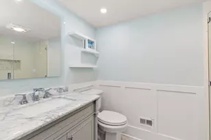 228 Hickory Ln, Lake Barrington, IL 60010 - Photo 17