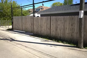 2252 W 71st St, Chicago, IL 60636 - Photo 23