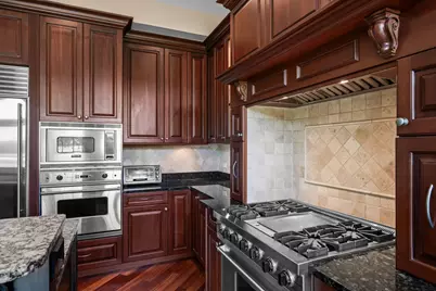 1105 Austin Avenue, Park Ridge, IL 60068 - Photo 17