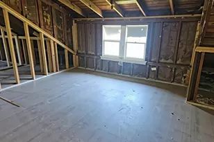 246 E North Ave, Elmhurst, IL 60126 - Photo 9