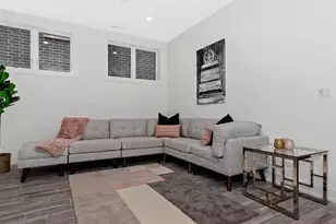 3918 S King Dr, Chicago, IL 60653 - Photo 15