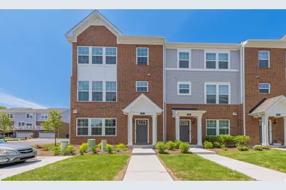 920 Jenkins Court #4E, Wheeling, IL 60090 - Photo 1