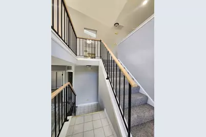 2753 S Cedar Glen Drive, Arlington Heights, IL 60005 - Photo 7